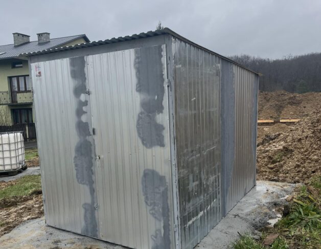 GARAŻ BLASZANY 2×3 II GATUNEK